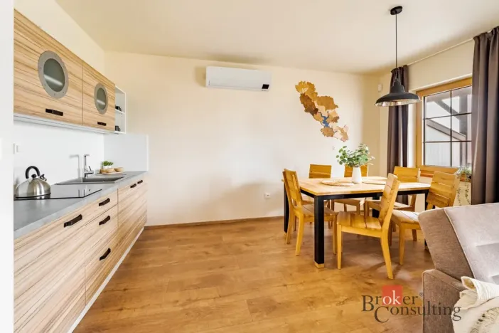 Prodej bytu 3+kk, Černá v Pošumaví - Dolní Vltavice, 62 m2