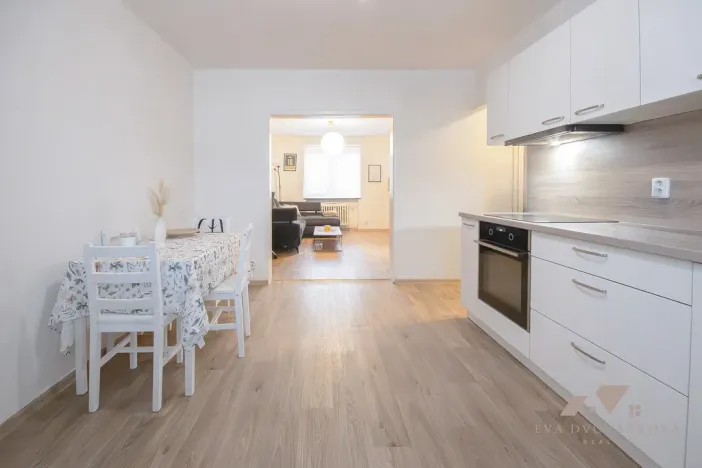 Prodej bytu 2+1, Zlín, třída Tomáše Bati, 52 m2