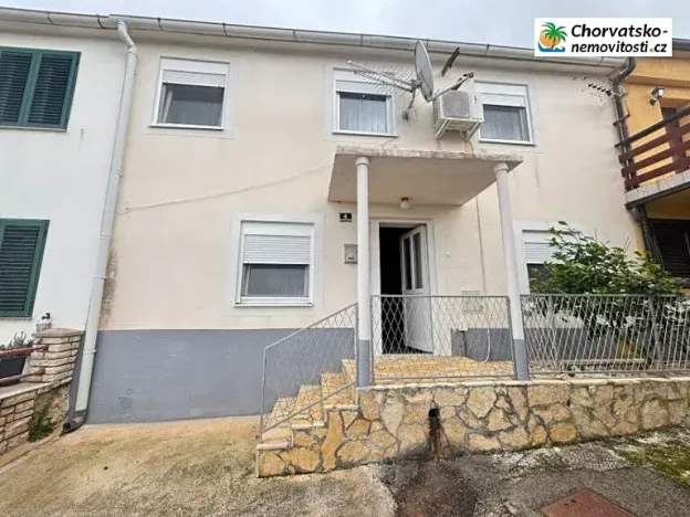 Prodej vícegeneračního domu, Kolan, Chorvatsko, 100 m2