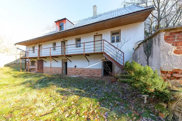 Prodej pozemku pro bydlení, Vrchotovy Janovice, 157355 m2