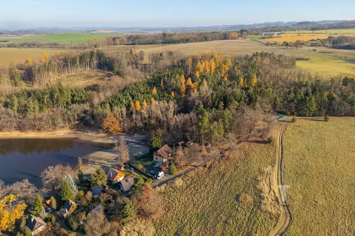 Prodej pozemku pro bydlení, Vrchotovy Janovice, 157355 m2