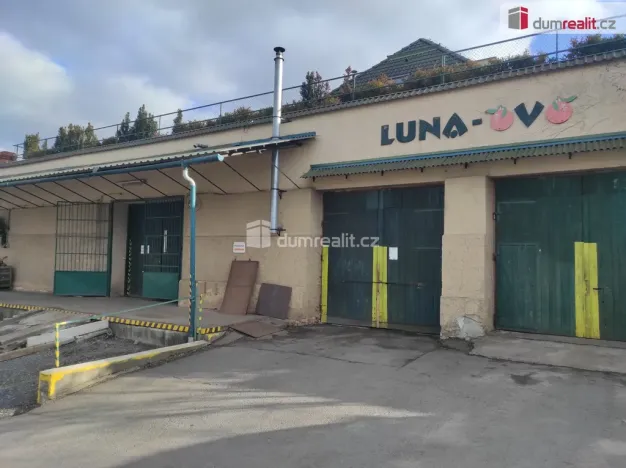 Pronájem komerční nemovitosti, Opava - Předměstí, Vančurova, 500 m2