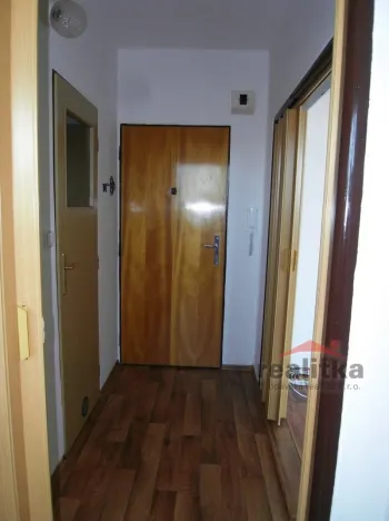 Pronájem bytu 1+1, Opava - Kateřinky, Holasická, 37 m2