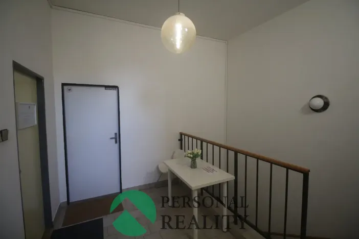 Pronájem kanceláře, Kladno, T. G. Masaryka, 16 m2