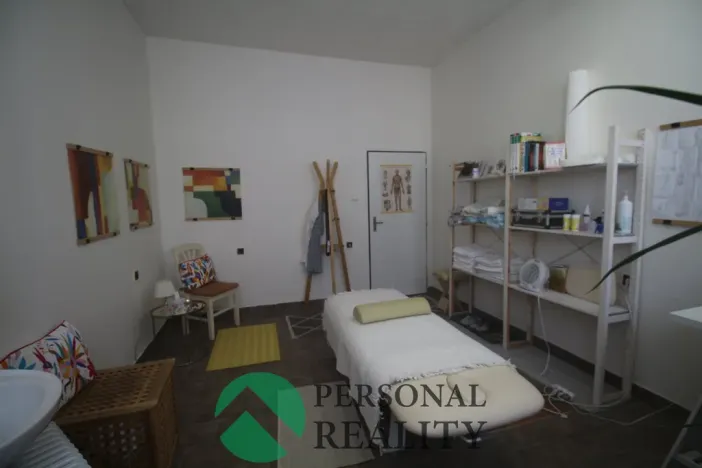 Pronájem kanceláře, Kladno, T. G. Masaryka, 16 m2