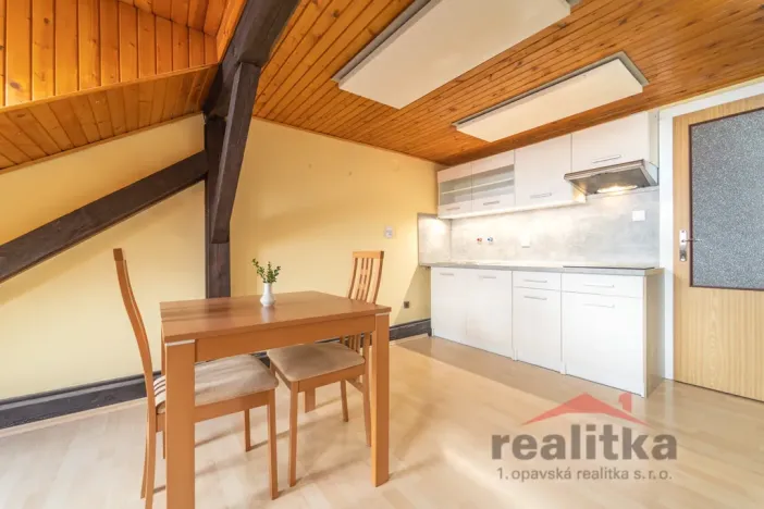 Pronájem bytu 2+kk, Opava - Předměstí, Pekařská, 47 m2