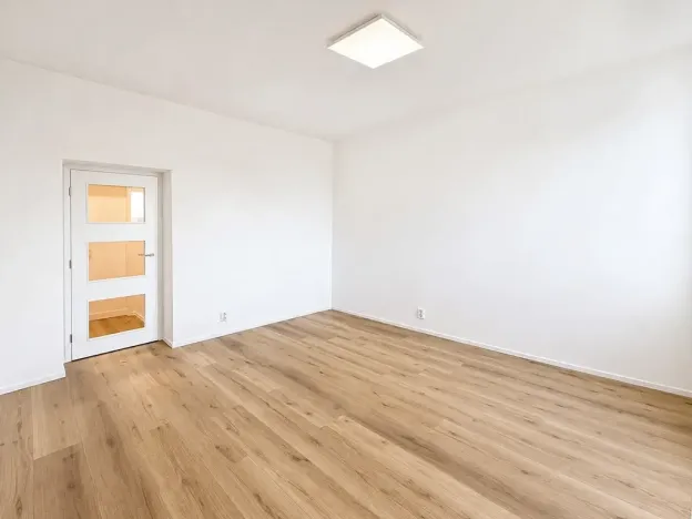 Pronájem bytu 1+1, Praha - Strašnice, Černokostelecká, 35 m2