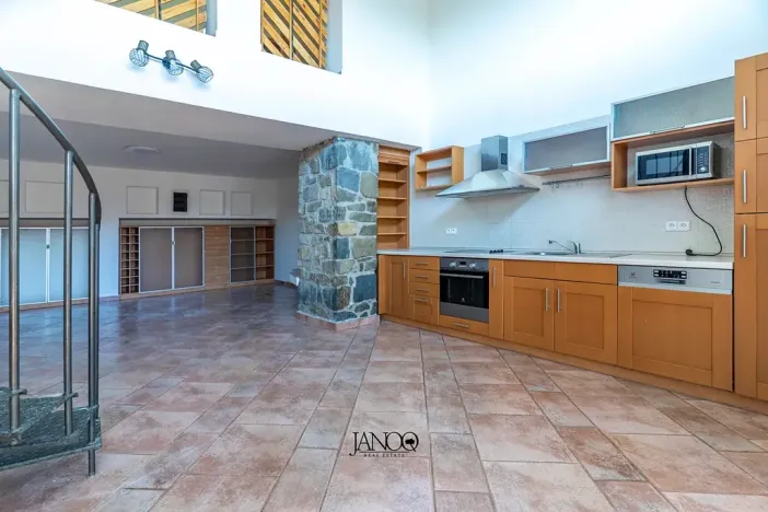 Pronájem bytu 2+kk, Brno, Rakovecká, 74 m2