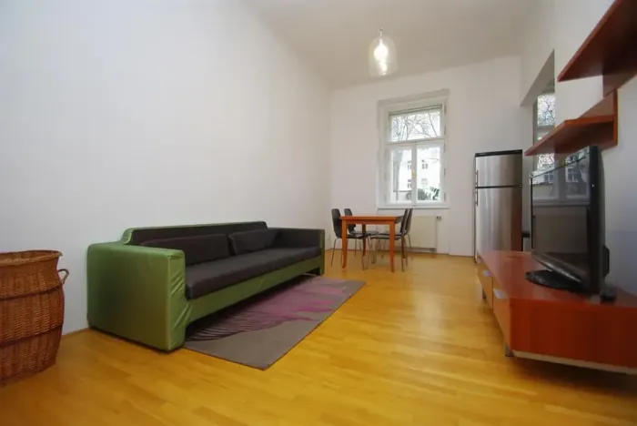 Pronájem bytu 2+kk, Praha - Vinohrady, Korunní, 60 m2