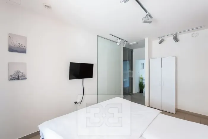 Pronájem bytu 1+1, Karlštejn, 27 m2