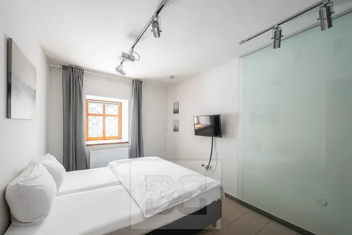 Pronájem bytu 1+1, Karlštejn, 27 m2