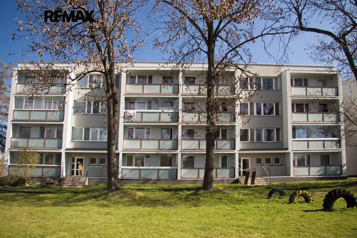 Pronájem bytu 1+kk, Chotětov, 9. května, 34 m2