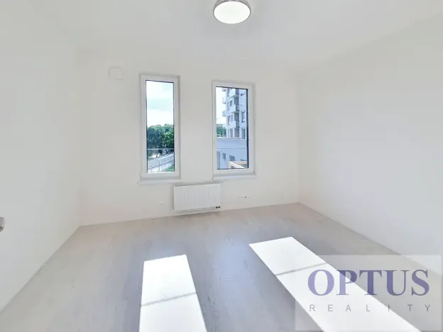 Pronájem bytu 3+kk, Praha - Hloubětín, Waltariho, 73 m2