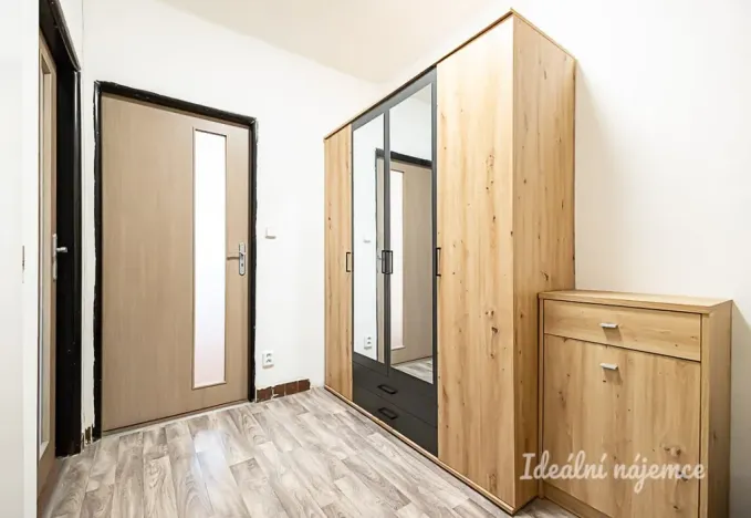 Pronájem bytu 2+kk, Praha - Hostivař, Záveská, 38 m2