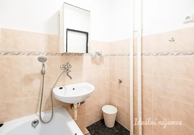 Pronájem bytu 2+kk, Praha - Hostivař, Záveská, 38 m2