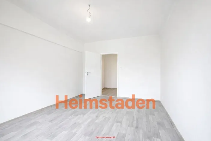 Pronájem bytu 1+kk, Havířov - Město, Sadová, 32 m2