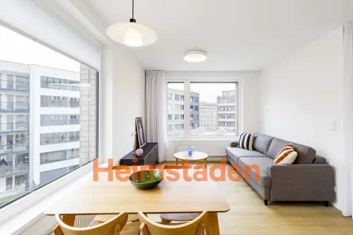 Pronájem bytu 2+kk, Praha - Holešovice, U Pergamenky, 48 m2