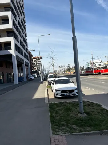 Pronájem bytu 1+kk, Praha - Hloubětín, Poděbradská, 42 m2