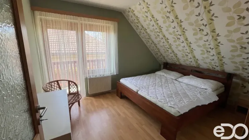 Pronájem rodinného domu, Nedabyle, 229 m2