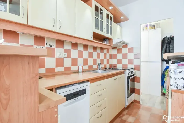 Prodej bytu 3+1, Olomouc, Jílová, 61 m2