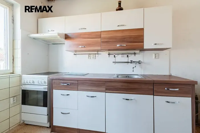 Prodej rodinného domu, Břasy, 180 m2