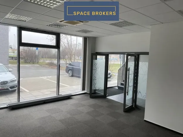 Pronájem skladu, Brno, 467 m2