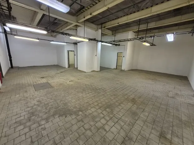 Pronájem skladu, Praha - Řepy, Skuteckého, 141 m2