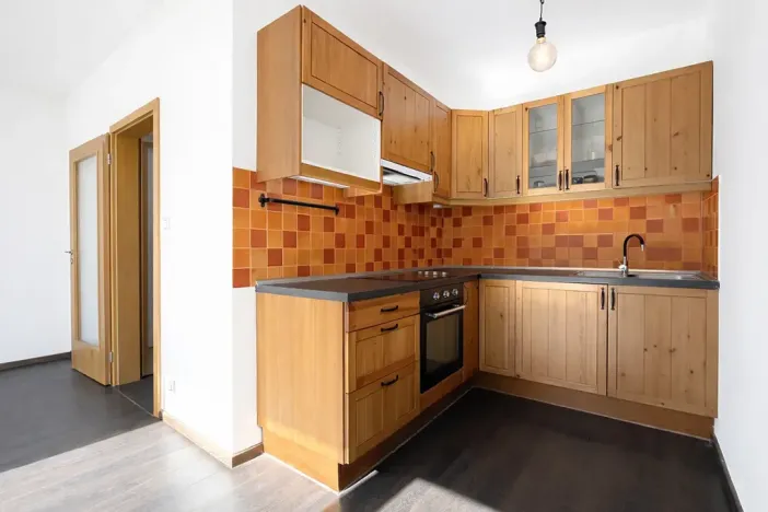 Pronájem bytu 1+kk, Praha - Velká Chuchle, Mrkosova, 36 m2