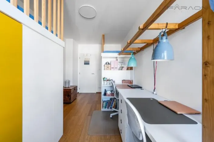 Prodej bytu 3+kk, Praha - Hloubětín, Nademlejnská, 86 m2