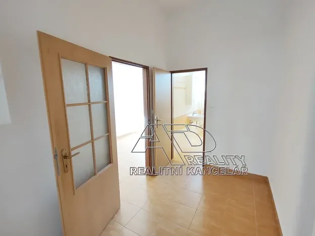 Pronájem bytu 2+1, České Budějovice, Pražská tř., 72 m2