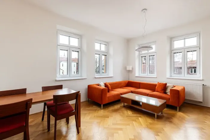 Prodej bytu 2+1, Praha - Nové Město, Ve Smečkách, 68 m2