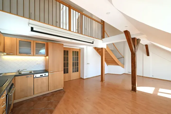 Pronájem bytu 3+kk, Praha - Žižkov, Baranova, 87 m2