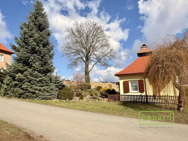 Pronájem zahrady, Starý Plzenec, 493 m2