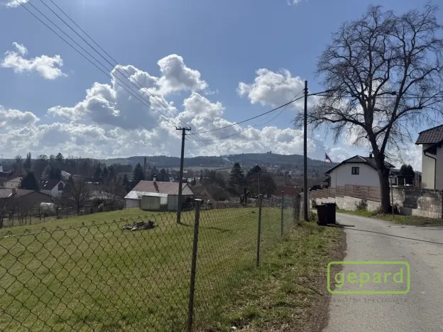 Pronájem zahrady, Starý Plzenec, 493 m2