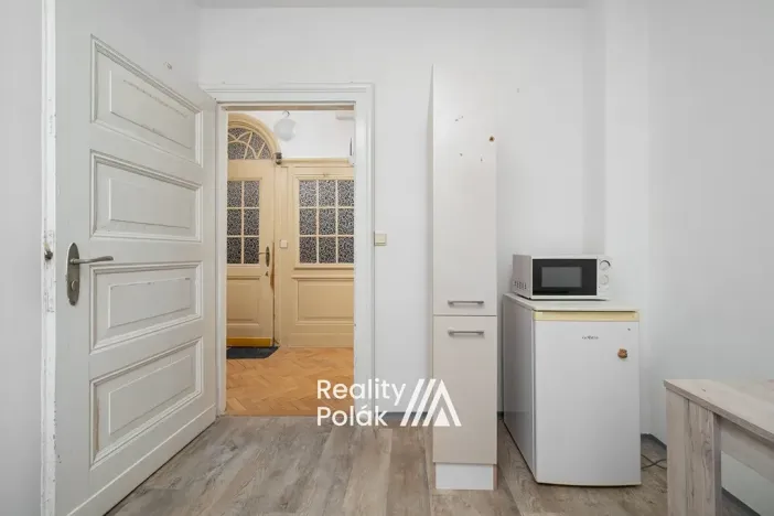 Pronájem bytu 1+1, Liberec, Husova, 45 m2