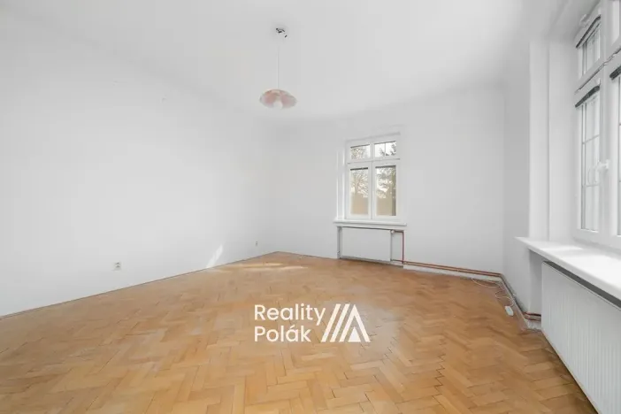 Pronájem bytu 1+1, Liberec, Husova, 45 m2