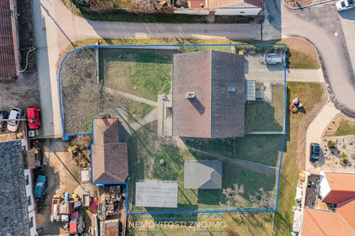 Prodej rodinného domu, Božice, 141 m2