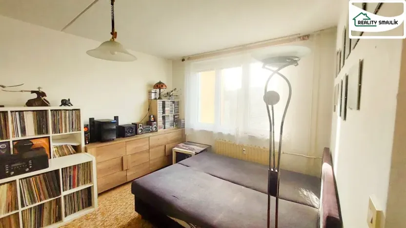 Prodej bytu 1+1, Cheb, Přátelství, 33 m2