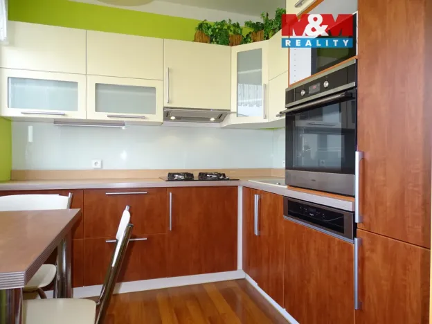 Pronájem bytu 2+1, Kladno - Kročehlavy, Francouzská, 47 m2