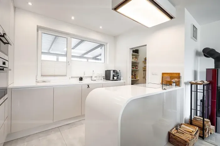 Prodej vily, Králův Dvůr, Na Vinohradech, 140 m2