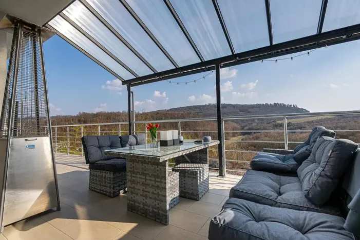 Prodej vily, Králův Dvůr, Na Vinohradech, 140 m2