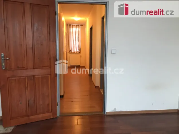 Pronájem bytu 3+kk, Praha - Kobylisy, Zenklova, 50 m2