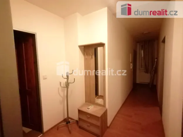 Pronájem bytu 3+kk, Praha - Kobylisy, Zenklova, 50 m2