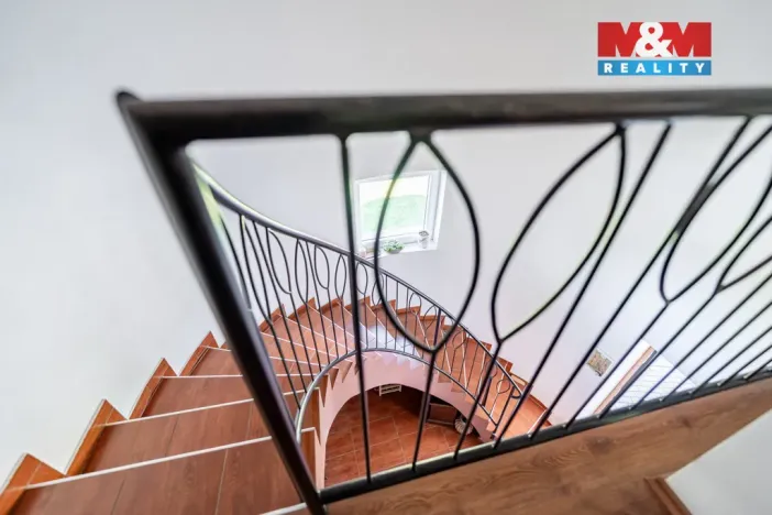 Prodej rodinného domu, Zbinohy, 168 m2