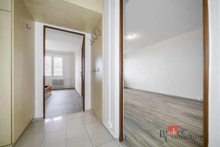 Pronájem bytu 4+1, Plzeň - Severní Předměstí, Strážnická, 76 m2