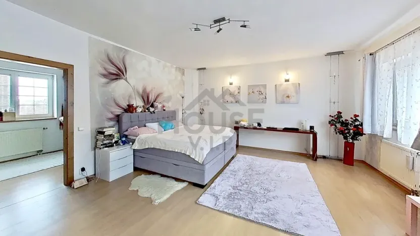 Prodej rodinného domu, Praha - Dolní Počernice, Listopadová, 320 m2