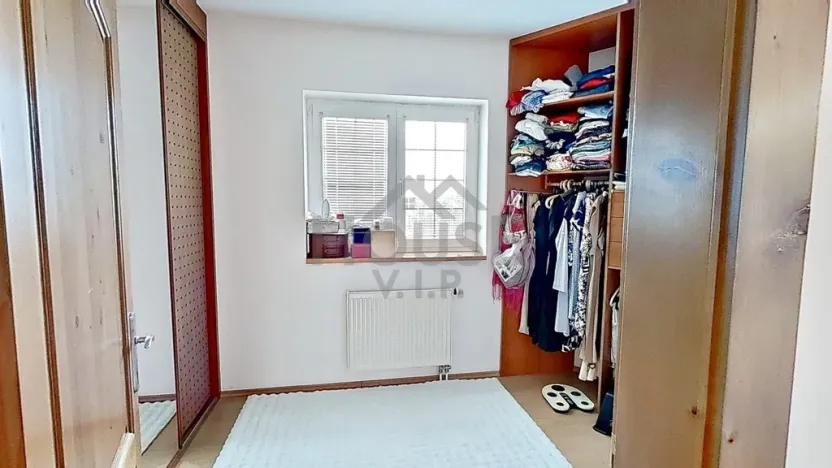 Prodej rodinného domu, Praha - Dolní Počernice, Listopadová, 320 m2