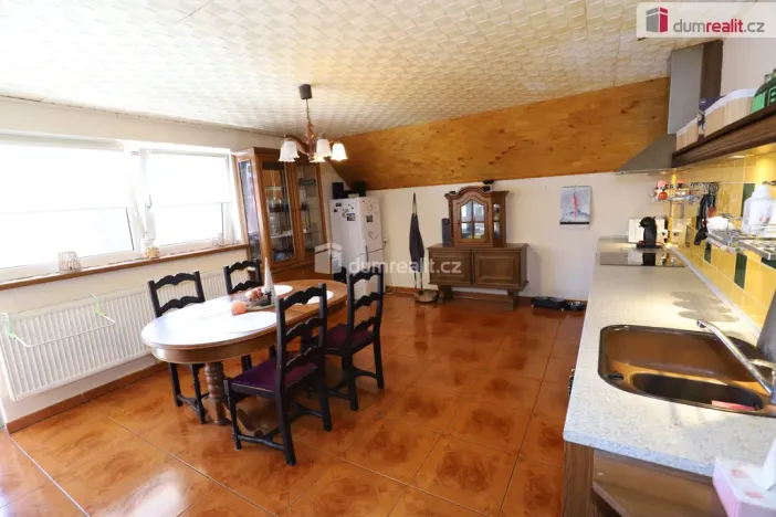 Prodej rodinného domu, Habartov, Vítězná, 330 m2