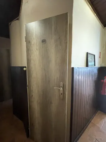 Pronájem restaurace, Praha - Košíře, Pod Kavalírkou, 130 m2