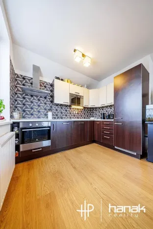 Prodej bytu 3+kk, Olomouc, Okružní, 66 m2